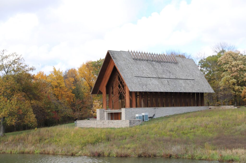 Side view of the Marjorie Powell Allen Chapel