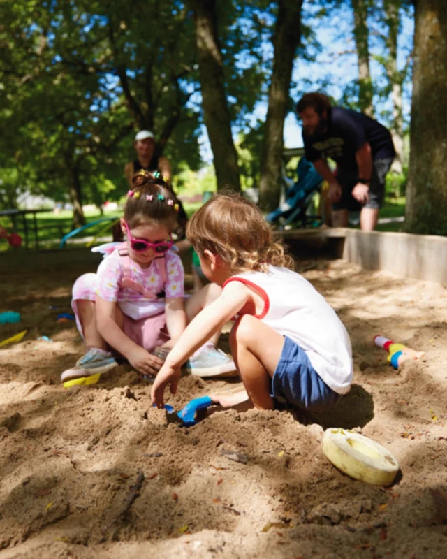 Spend this weekend at Powell Gardens! Festival of Butterflies, presented by @fnbo, is the perfect place to explore, play, and learn as a family. 🦋 

Now through August 2, when you purchase tickets online using the code "FOBFREEBEE" (or mention the offer at the Gatehouse), one child (ages 5–12) gets in FREE with the purchase of one adult or senior admission.

Purchase festival admission at the link in our bio. 

#powellgardens #festivalofbutterflieskc #butterfly #botanicalgarden #nonprofit